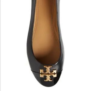 Tory Burch Everly Black Flat Size 8